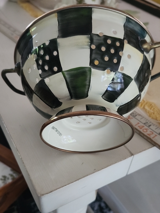 MacKenzie-Childs Other - Mackenzie Childs Courtley Pattern small colander